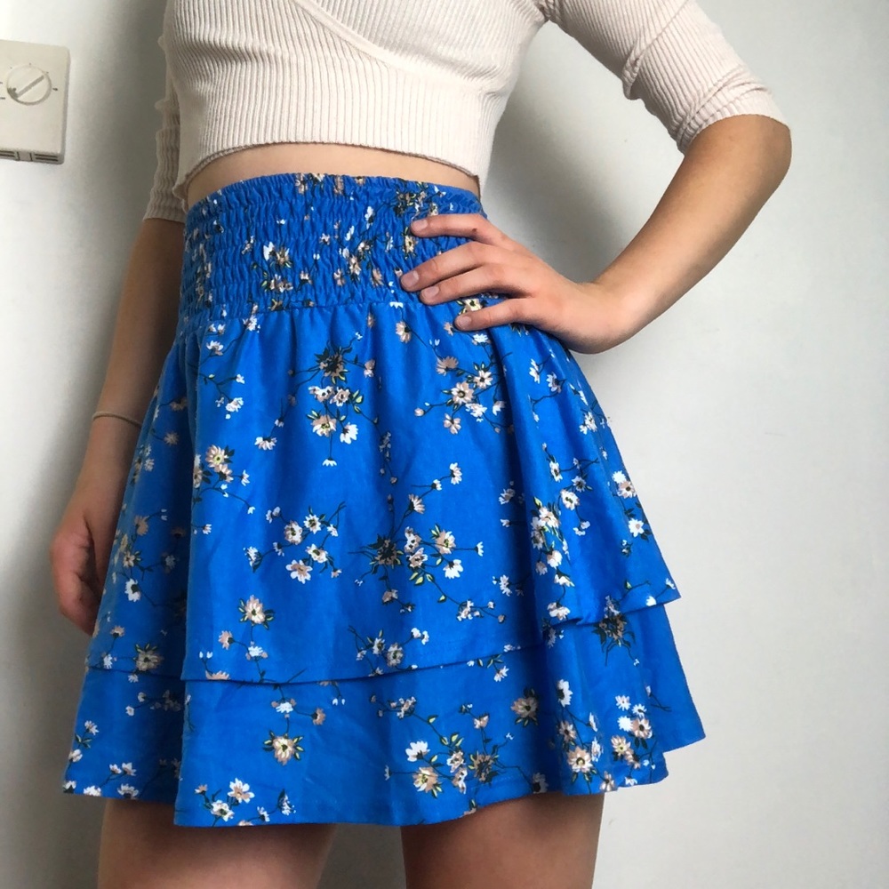 Topshop- floral skater skirt